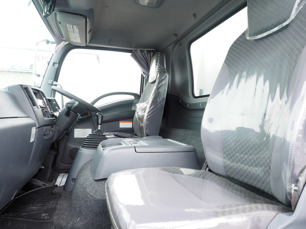 いすゞ フォワード 冷凍バン 中型 2RG-FRR90T2 年式 R1[写真25]