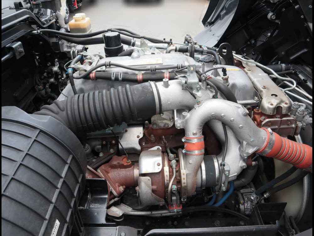 いすゞ ギガ ウイング車 大型 2PG-CYJ77C 年式 R2[写真20]