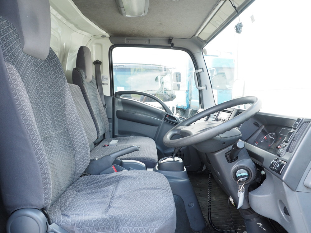 いすゞ エルフ 冷凍バン 小型 TPG-NPR85AN 年式 H30[写真19]