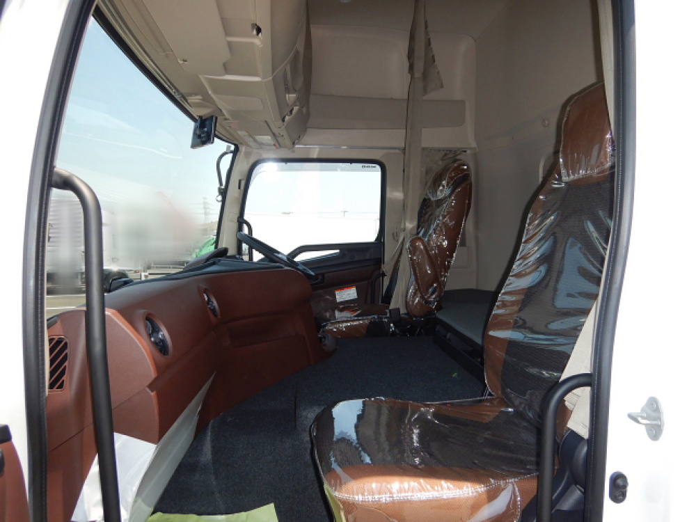 日野 プロフィア ウイング車 大型 2DG-FW1AHC 年式 R6[写真15]