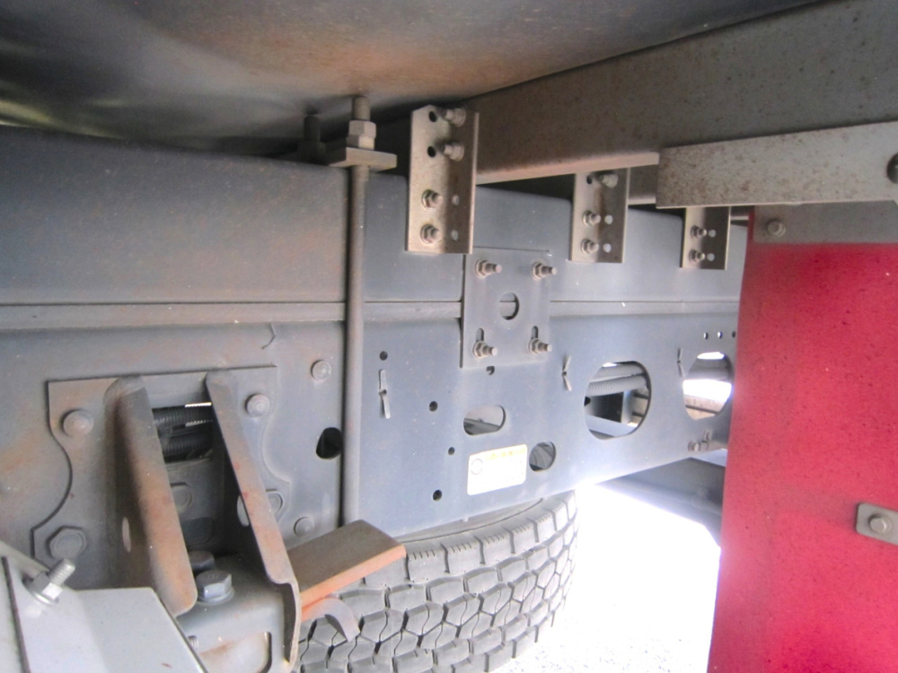 いすゞ フォワード バン車 中型 TKG-FRR90S2 年式 H28[写真14]