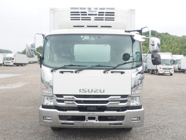 いすゞ フォワード 冷凍バン 中型 2RG-FRR90T2 年式 R1 [写真02]