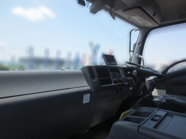 いすゞ フォワード 平ボディ 中型 2RG-FRR90T2 年式 H30 [写真11]