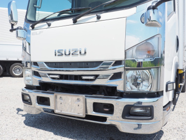 いすゞ エルフ バン車 小型 TRG-NLR85AN 年式 H30[写真07]