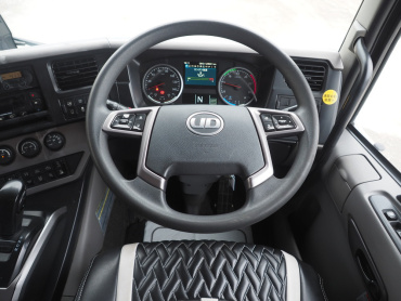 UDトラックス クオン 冷凍バン 大型 2PG-CD5CA 年式 H30[写真32]