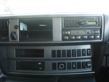 日野 プロフィア ウイング車 大型 QKG-FW1EXBG 年式 H26 [写真35]