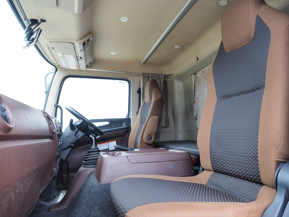 日野 レンジャー 冷凍バン 中型 2PG-FD2ABG 年式 H30[写真26]