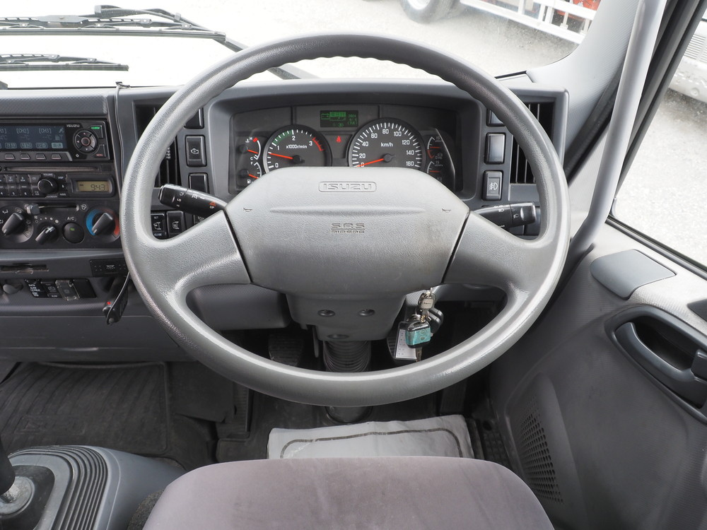 いすゞ フォワード 冷凍バン 中型 TKG-FRR90S2 年式 H25[写真19]