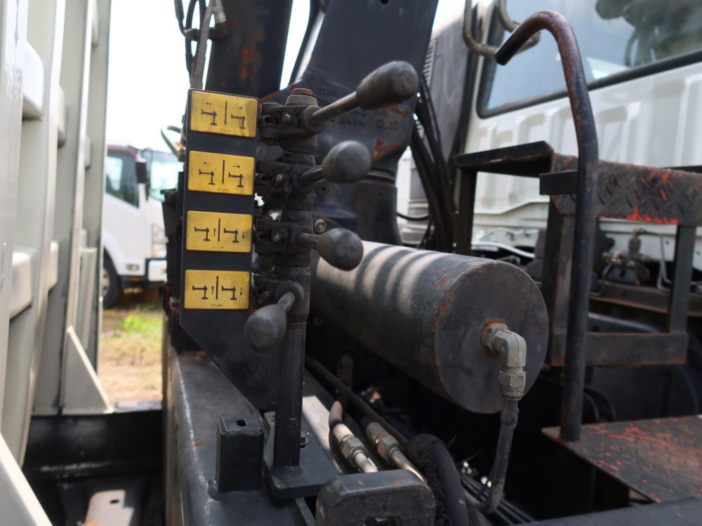 三菱ふそう スーパーグレート ユニック 大型 KL-FV50MSY 年式 H17[写真20]