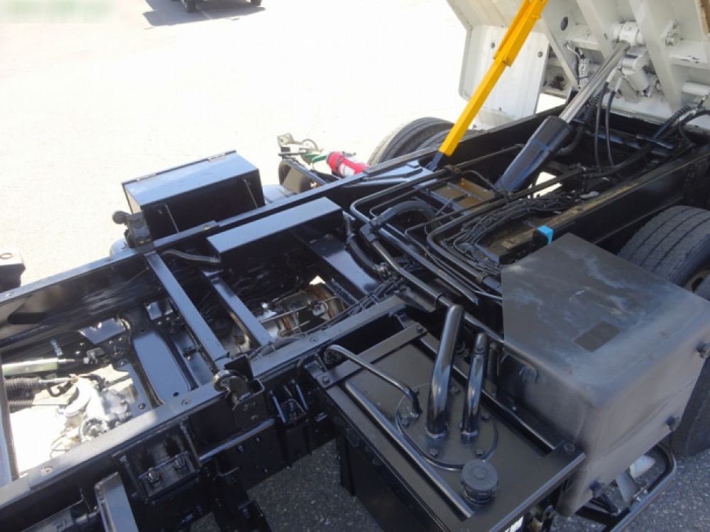 いすゞ エルフ パッカー 小型 TKG-NMR85AN 年式 H25[写真38]