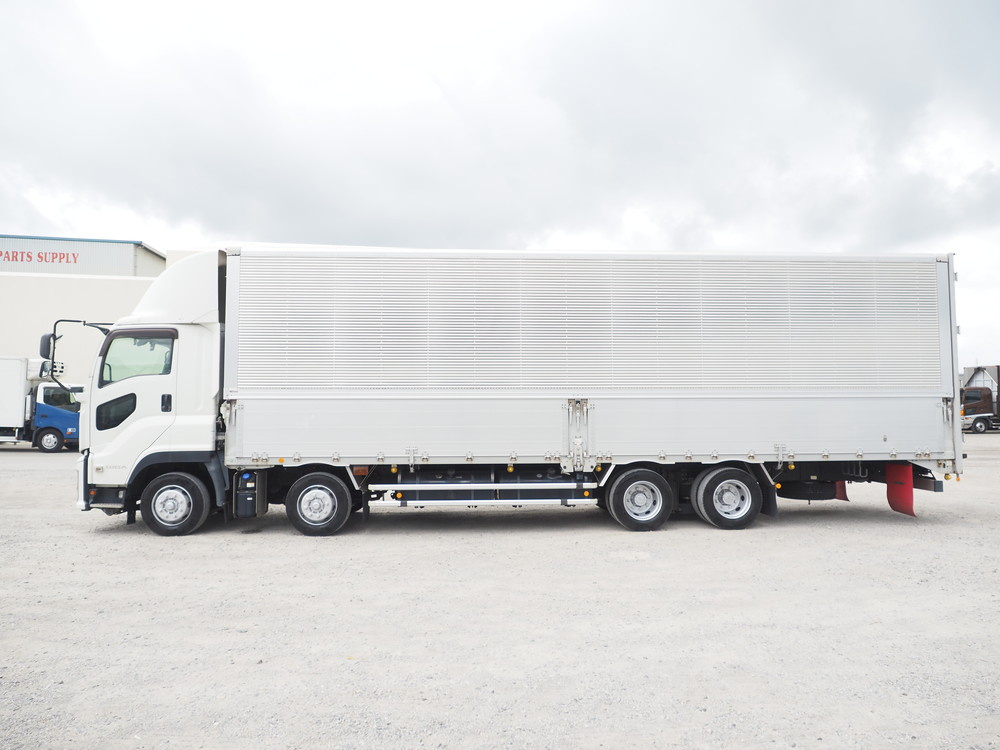 いすゞ ギガ ウイング車 大型 2PG-CYJ77C 年式 R1[写真14]