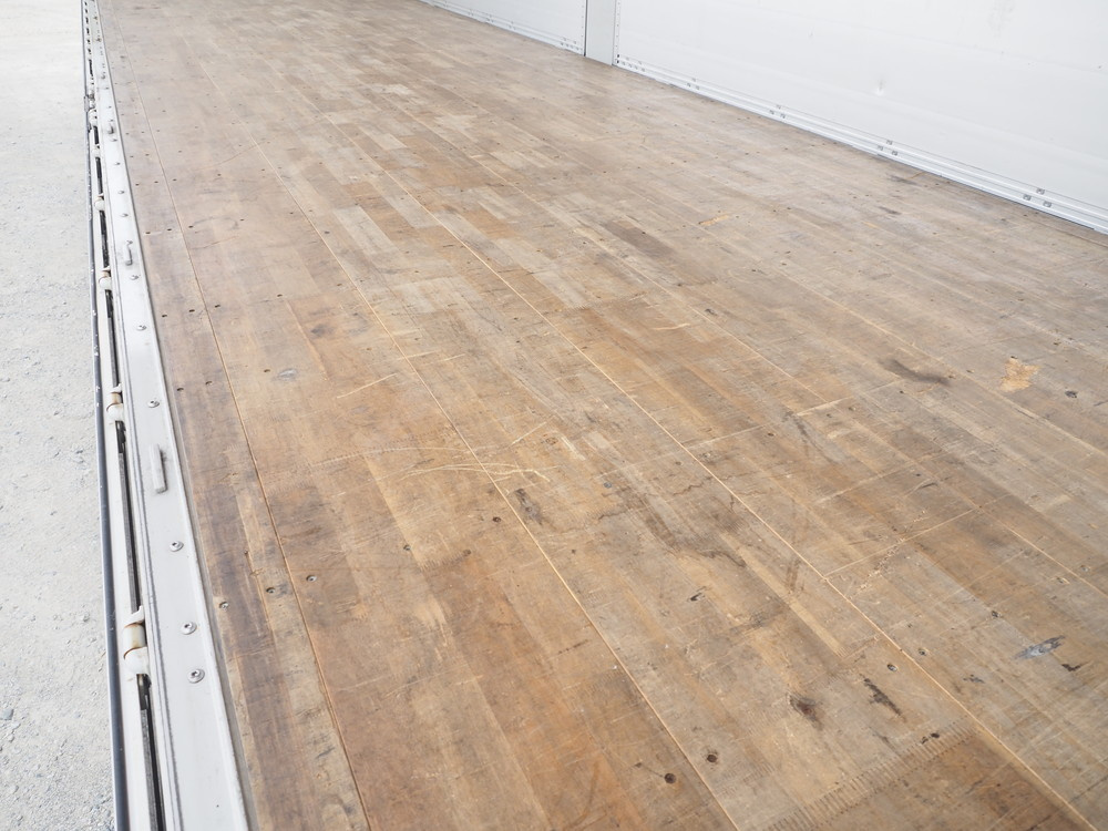 いすゞ ギガ ウイング車 大型 2PG-CYJ77C 年式 R1[写真23]