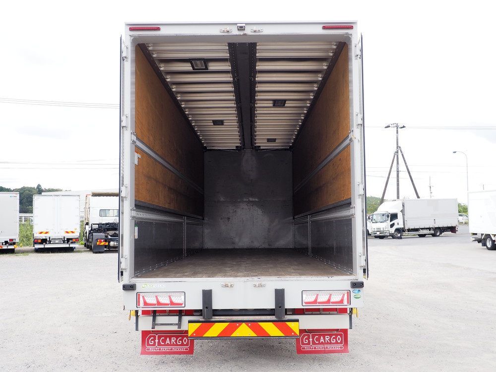 いすゞ ギガ ウイング車 大型 2PG-CYJ77C 年式 R1[写真24]