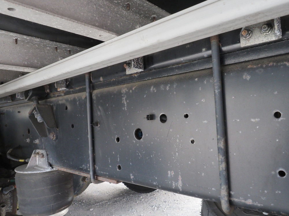 いすゞ ギガ ウイング車 大型 2PG-CYJ77C 年式 R1[写真39]