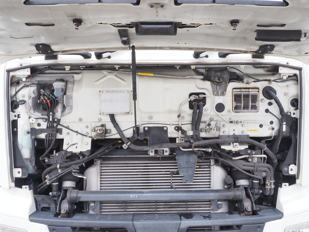 いすゞ ギガ ウイング車 大型 2PG-CYJ77C 年式 R1[写真42]