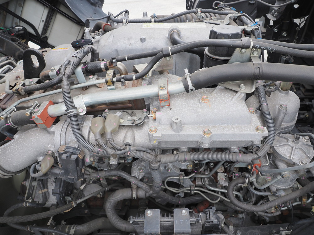 いすゞ ギガ ウイング車 大型 2PG-CYJ77C 年式 R1[写真43]