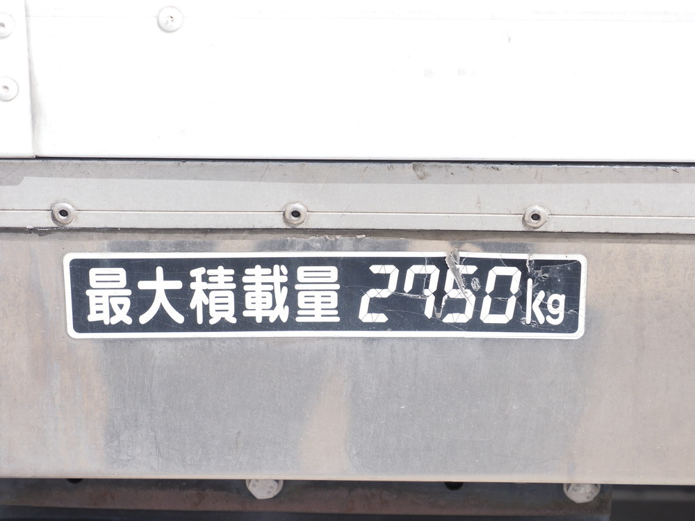 いすゞ フォワード 冷凍バン 中型 TKG-FRR90S2 年式 H24[写真22]