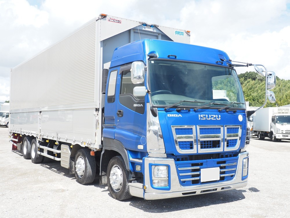 いすゞ ギガ ウイング車 大型 QKG-CYJ77A 年式 H27[写真05]