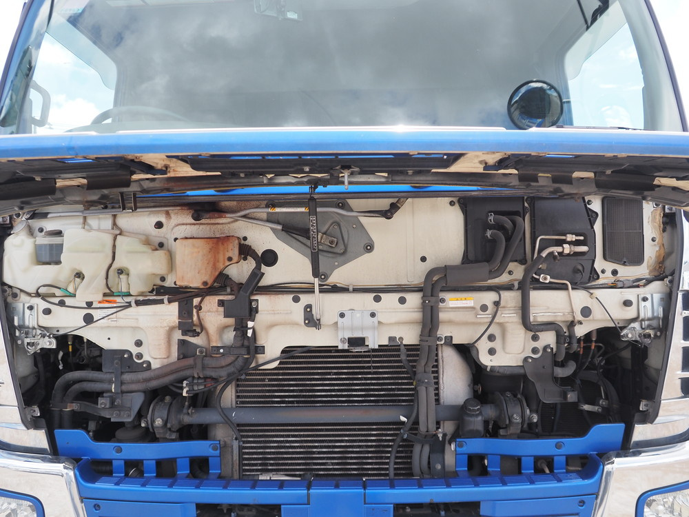 いすゞ ギガ ウイング車 大型 QKG-CYJ77A 年式 H27[写真42]