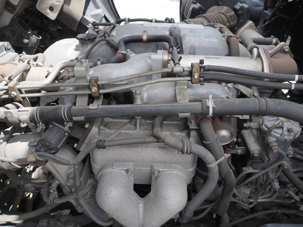 いすゞ ギガ ウイング車 大型 QKG-CYJ77A 年式 H27[写真44]