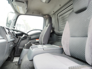 いすゞ フォワード 冷凍バン 中型 TKG-FRR90S2 年式 H25 [写真24]