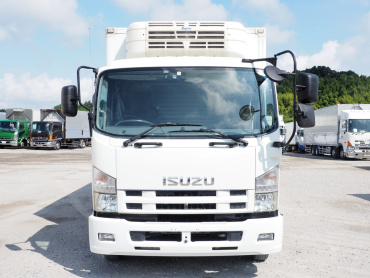 いすゞ フォワード 冷凍バン 中型 TKG-FRR90S2 年式 H25 [写真02]