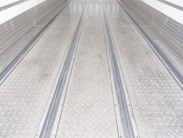 いすゞ フォワード 冷凍バン 中型 TKG-FRR90S2 年式 H25 [写真14]