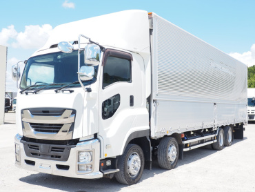 いすゞ ギガ ウイング車 大型 QPG-CYJ77B 年式 H28 [写真01]