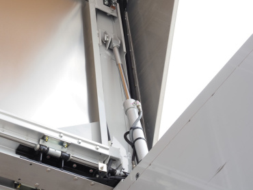 いすゞ フォワード ウイング車 中型 2RG-FRR90T2 年式 H30 [写真11]