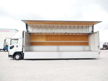 いすゞ ギガ ウイング車 大型 2PG-CYJ77C 年式 R1 [写真16]