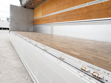 いすゞ ギガ ウイング車 大型 2PG-CYJ77C 年式 R1 [写真19]