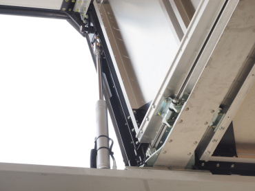 いすゞ ギガ ウイング車 大型 2PG-CYJ77C 年式 R1 [写真13]