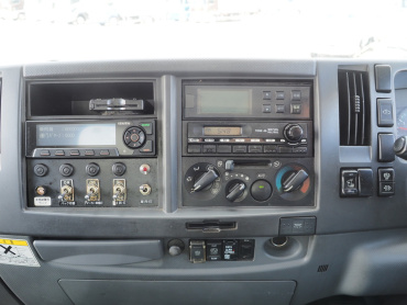 いすゞ フォワード 冷凍バン 中型 TKG-FRR90S2 年式 H24 [写真27]