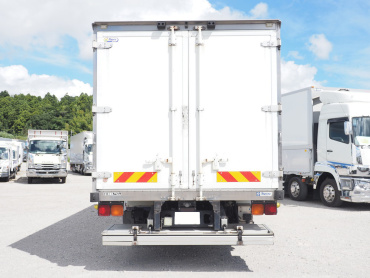 いすゞ フォワード 冷凍バン 中型 TKG-FRR90S2 年式 H24 [写真05]