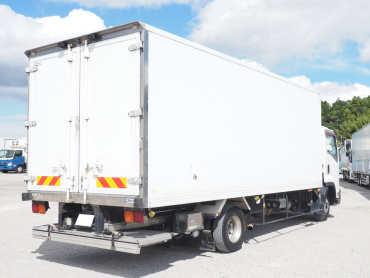 いすゞ フォワード 冷凍バン 中型 TKG-FRR90S2 年式 H24 [写真04]