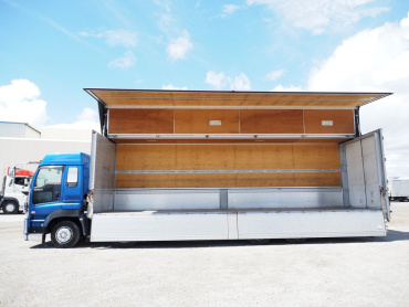 いすゞ ギガ ウイング車 大型 QKG-CYJ77A 年式 H27 [写真15]