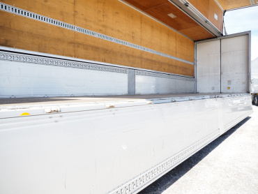 いすゞ ギガ ウイング車 大型 QKG-CYJ77A 年式 H27 [写真19]