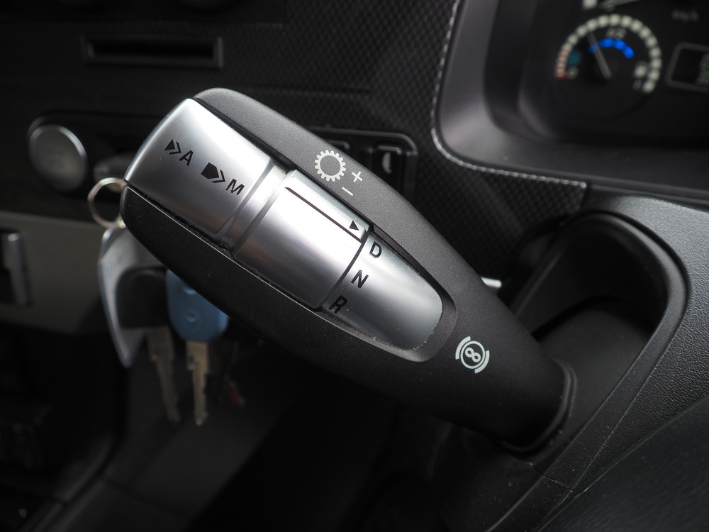 三菱ふそう スーパーグレート 冷凍ウイング 大型 2PG-FU74HZ 年式 R2[写真37]