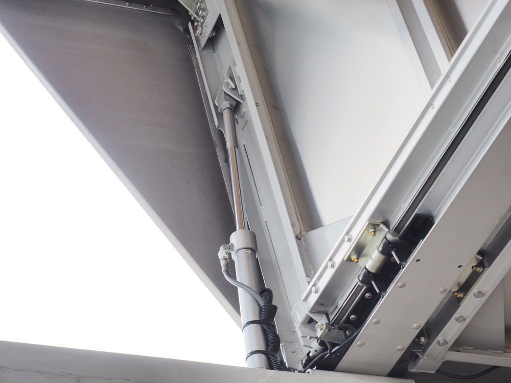 いすゞ フォワード ウイング車 中型 TKG-FRR90T2 年式 H26[写真16]