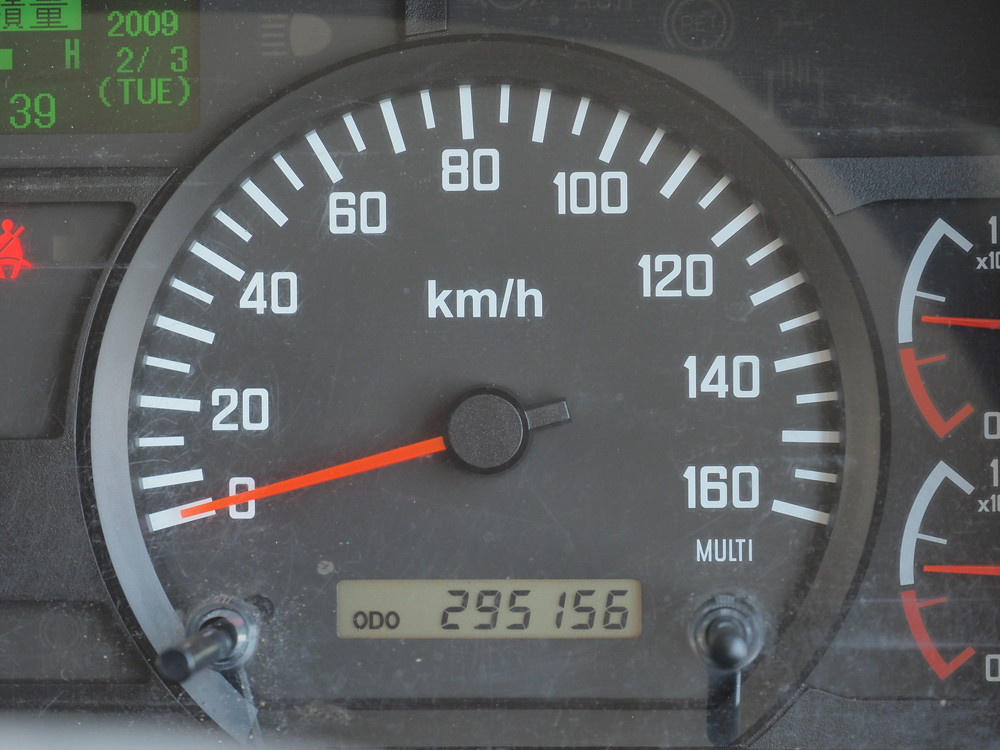 いすゞ フォワード ウイング車 中型 TKG-FRR90T2 年式 H26[写真35]