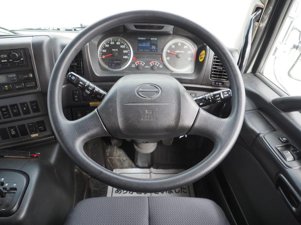 日野 プロフィア ウイング車 大型 QPG-FW1EXEG 年式 H27[写真25]