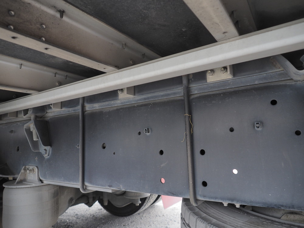 いすゞ ギガ ウイング車 大型 QKG-CYJ77A 年式 H24[写真37]