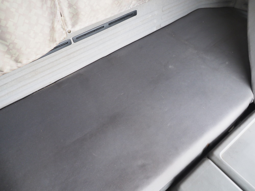 いすゞ ギガ ウイング車 大型 QKG-CYJ77A 年式 H24[写真30]