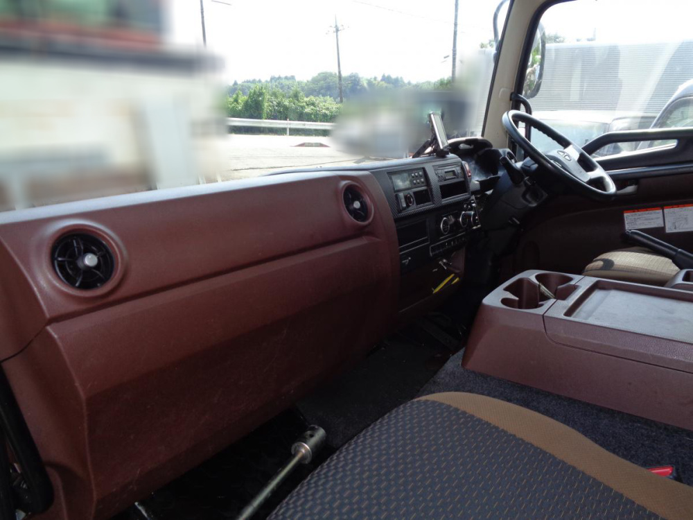 日野 レンジャー２ 冷凍バン 中型 2KG-FC2ABA 年式 H30[写真15]