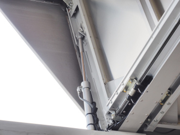 いすゞ フォワード ウイング車 中型 TKG-FRR90T2 年式 H26 [写真16]