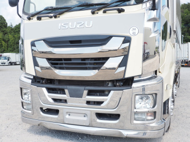 いすゞ ギガ ウイング車 大型 QPG-CYJ77B 年式 H29[写真08]