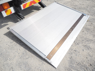 いすゞ フォワード ウイング車 中型 2RG-FRR90T2 年式 R1 [写真28]