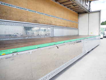 日野 プロフィア ウイング車 大型 QPG-FW1EXEG 年式 H27 [写真18]