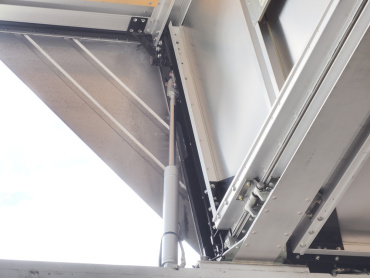 日野 プロフィア ウイング車 大型 QPG-FW1EXEG 年式 H27 [写真15]