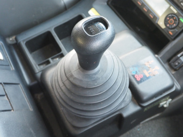 いすゞ ギガ ウイング車 大型 QKG-CYJ77A 年式 H28[写真36]